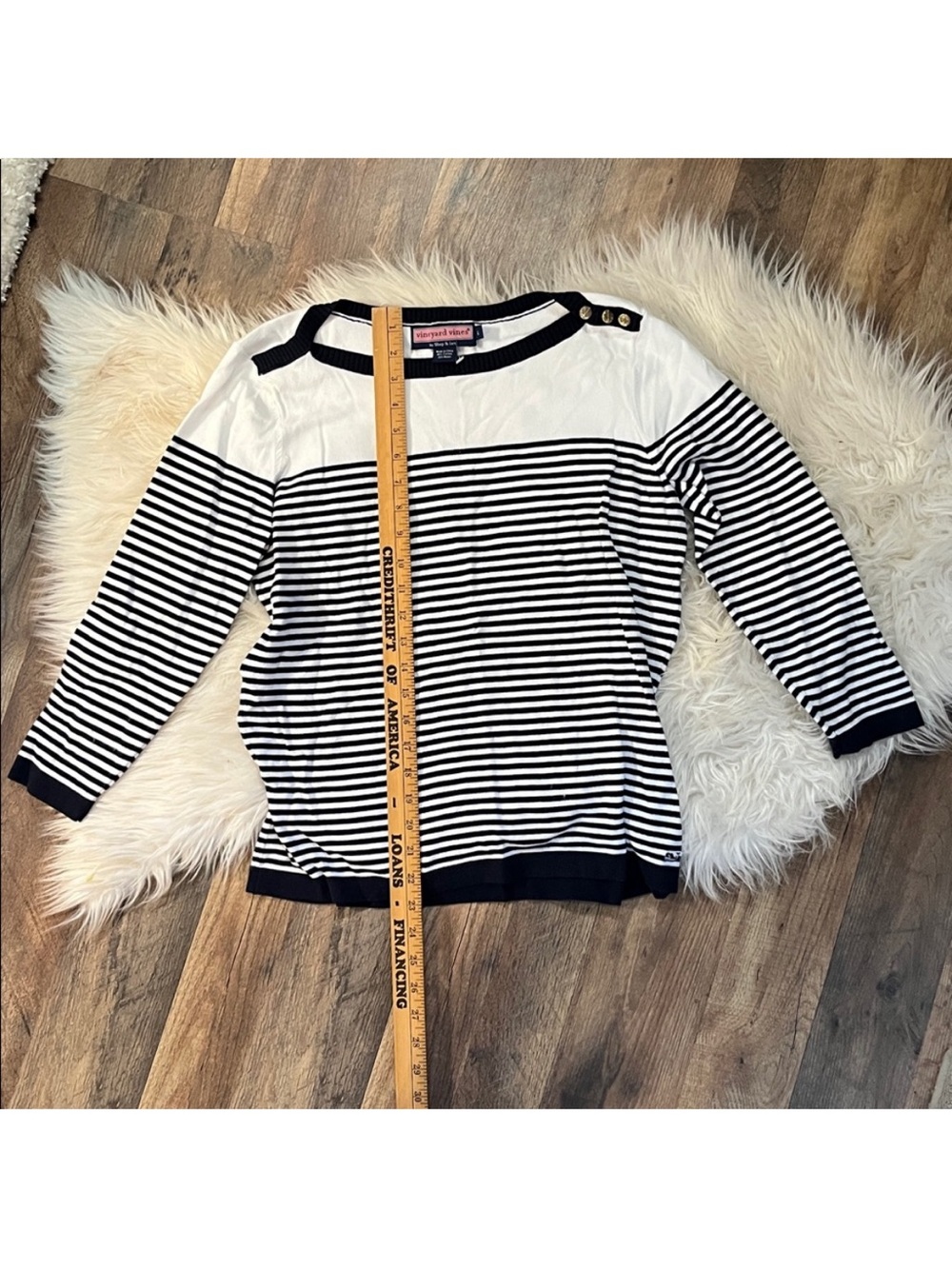 Vineyard Vines Navy & White Striped Boat Neck Sweater Shoulder Button Women’s L - Picture 3 of 6
